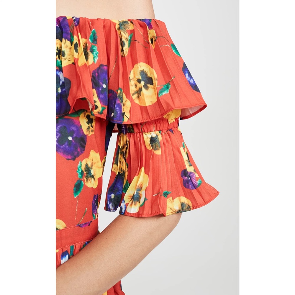 Floral Ruffle Dress 🌸🌷🌼🌺 - Picture 5 of 6